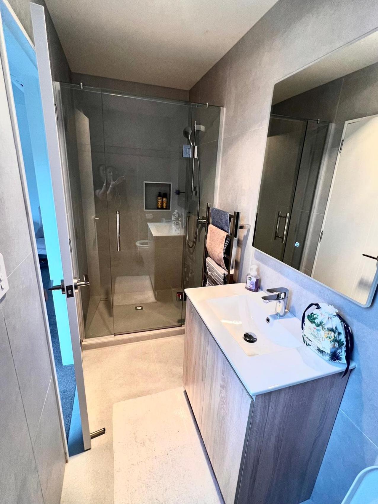 New Town House Room In Green Lane โอ๊คแลนด์ ภายนอก รูปภาพ